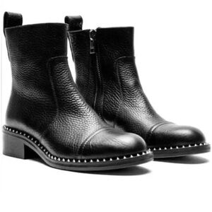 Zadig and Voltaire Black Leather Studded Ankle Boots (37)